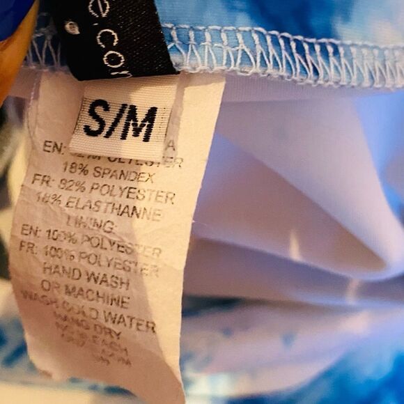 Onzie White/Blue Tie Dyed Cropped Legging Size S/M - Picture 5 of 6